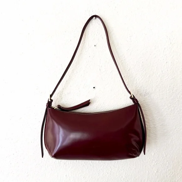 & Other Stories Sleek Leather Shoulder Bag in Burgundy Oxblood - Picture 12 of 14